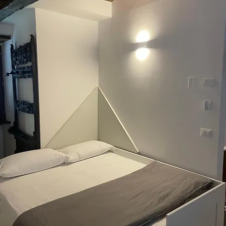 L'inferno Di Dante Bed & Breakfast Gubbio